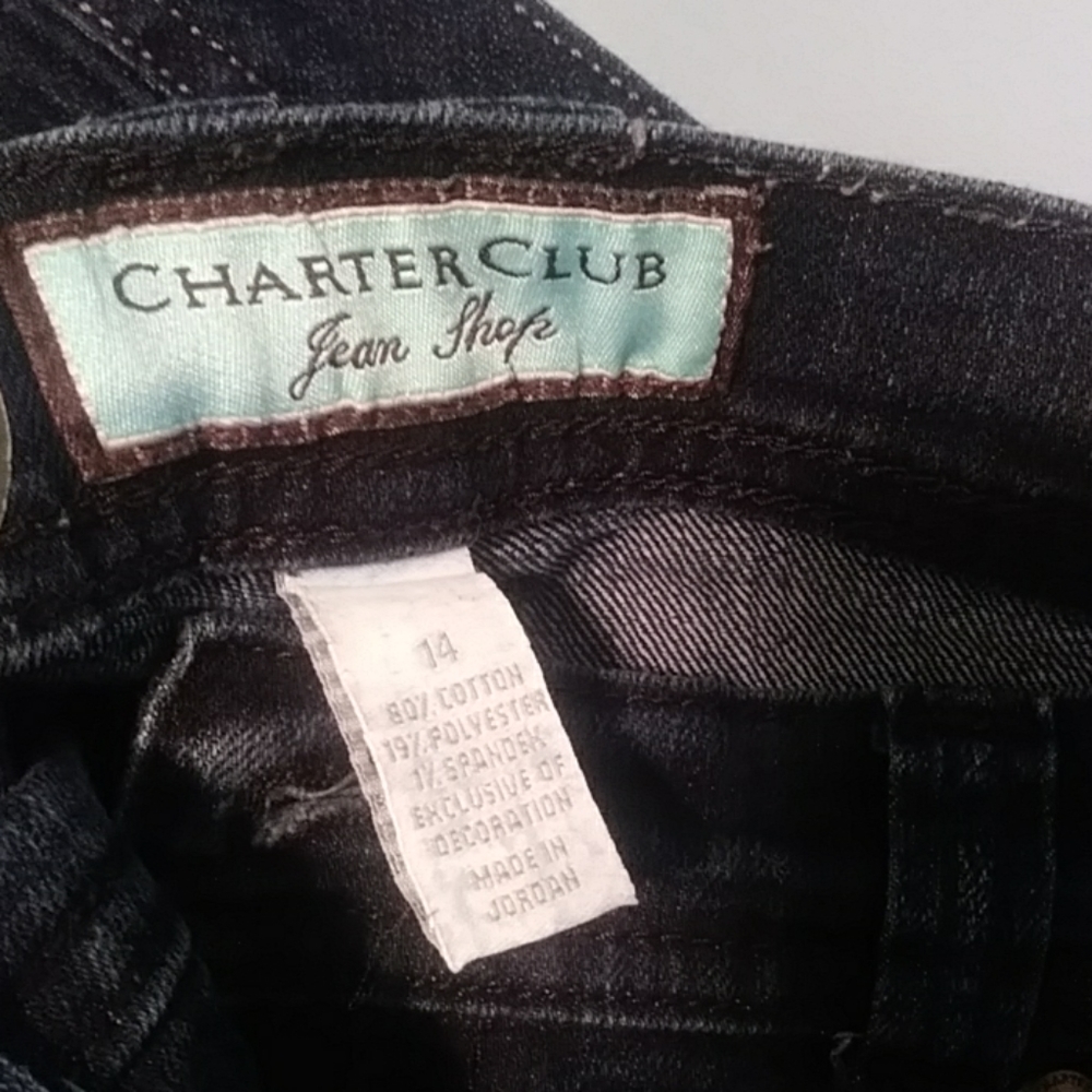 Jeans - Picture 2 of 4